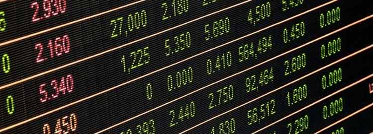 Une gestion efficace de l’épargne cumulée sur un contrat d’assurance vie est possible en ces temps de crise. Les épargnants peuvent en effet sécuriser leurs avoirs sur un fonds en euros ou bien dynamiser leur placement et miser un peu plus sur les unités de compte. Assurance vie et crise coronavirus