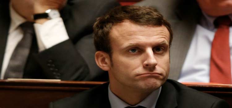 Assurance-vie : que prévoit la flat taxe d'Emmanuel Macron ?