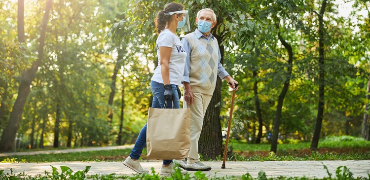 Aider les parents et payer moins d’impôt