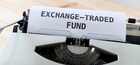 Placement financier créé en 1993, les Trackers ou ETF (« Exchange Traded Funds ») à gestion passive sont des fonds cotés en bourse de la même manière qu’une action. Focus sur les ETF pour vos placements financiers