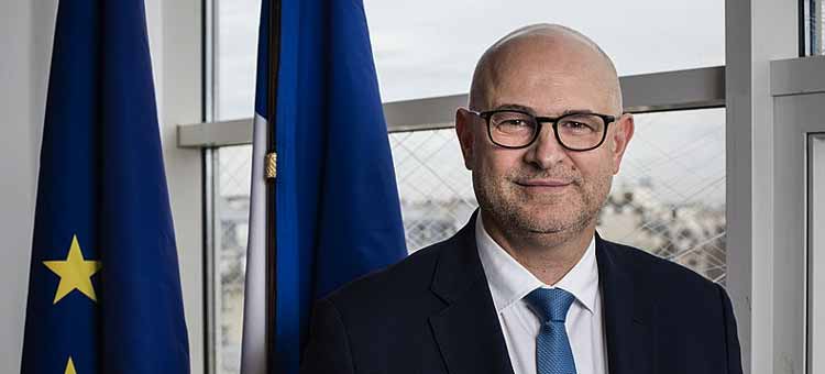 Laurent Pietraszewski a déclaré sur BFM Business jeudi 1er octobre 2020 que la priorité du gouvernement est de favoriser l'emploi et la crise sanitaire avant de reprendre le chantier de la réforme des retraites. Réforme des retraites décalée à cause de la crise